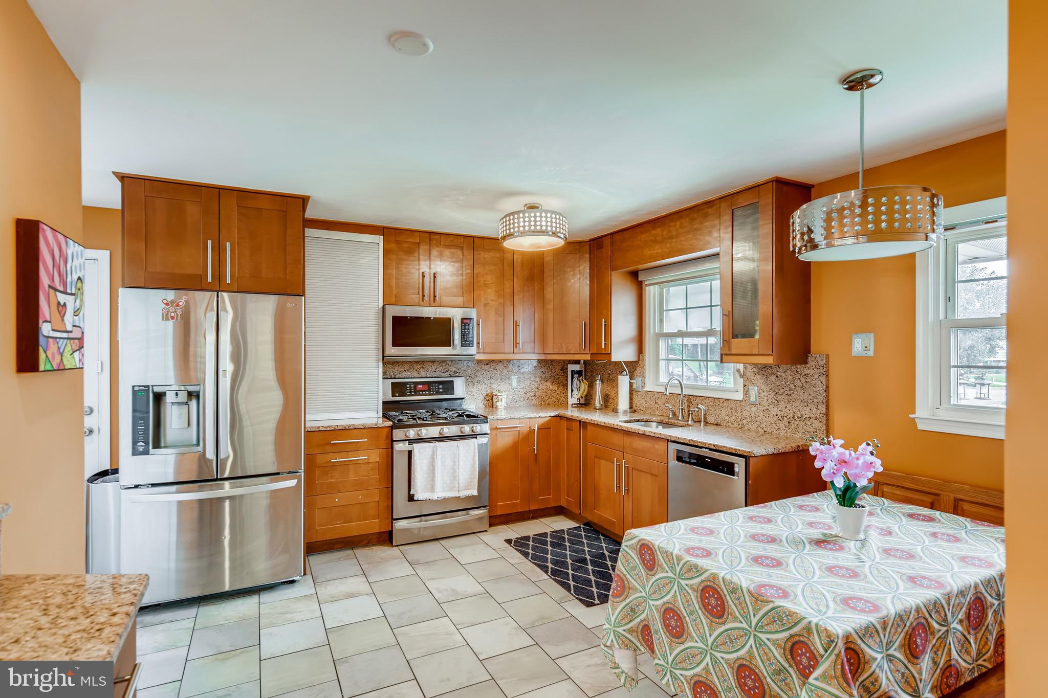 4708 Vicky Road Baltimore, MD 21236 - Photo 8 of 28 Kitchen