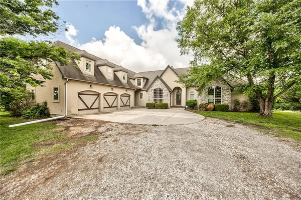 $1,289,000 | 17620 Millwood Road, Leavenworth, KS 66048