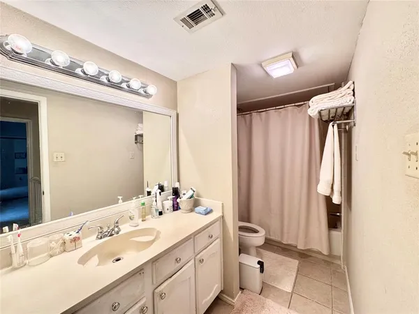 $148,990 | 1415 Meadowood Village Drive, Fort Worth, TX 76120
