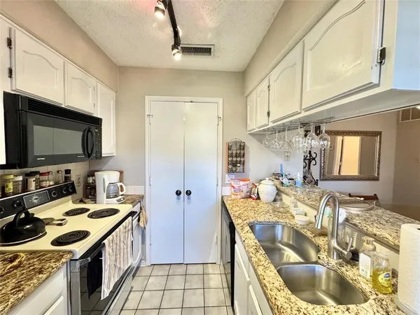 $148,990 | 1415 Meadowood Village Drive, Fort Worth, TX 76120