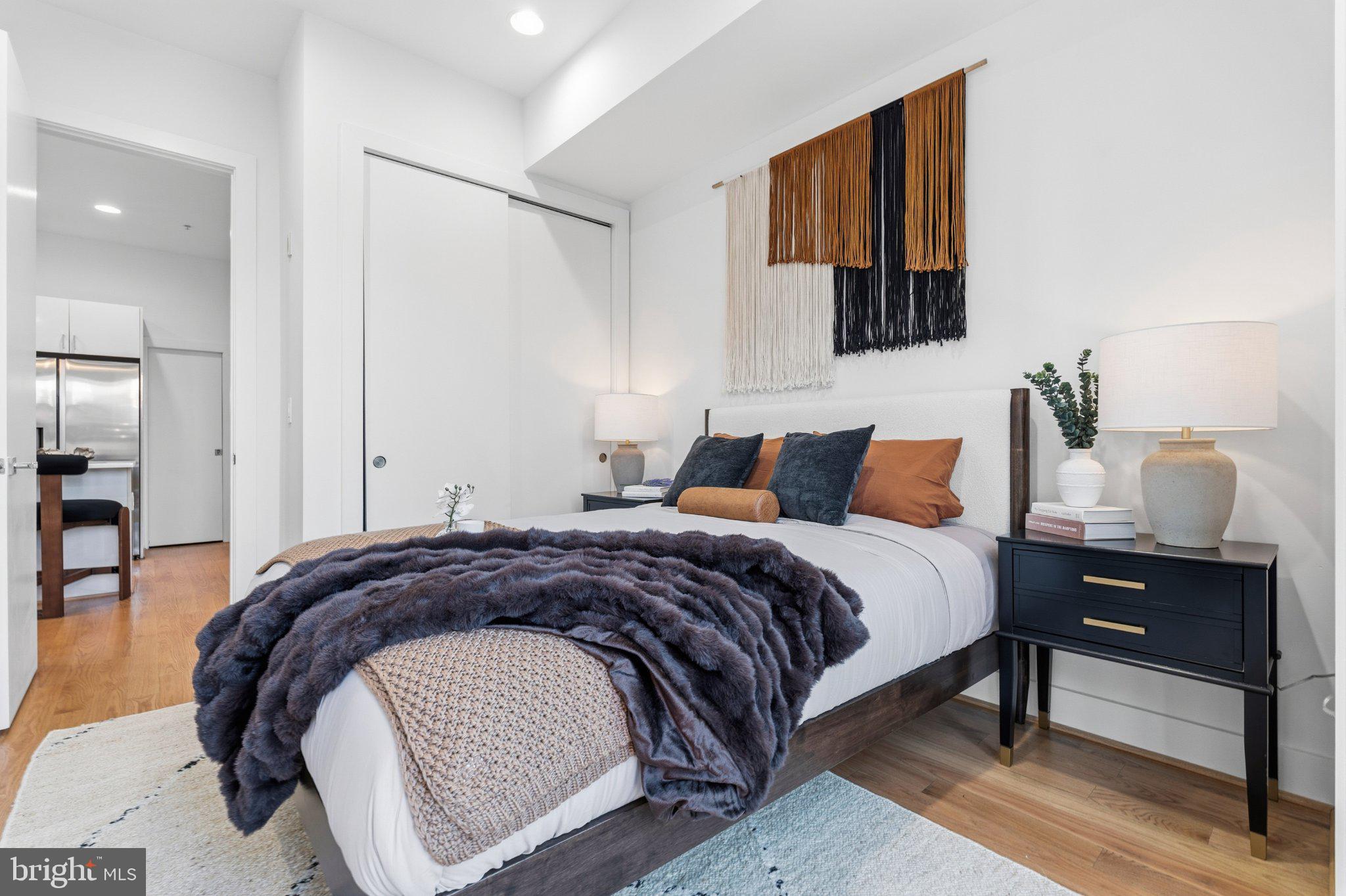 1837 Kalorama Road Northwest, Unit F Washington, DC 20009 - Photo 15 of 42 Cozy retreat with modern charm.