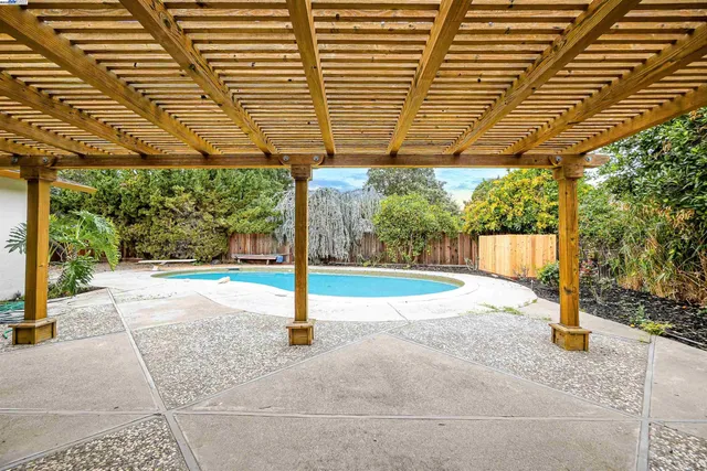 $1,649,000 | 817 Cheyenne Drive, Walnut Creek, CA 94598