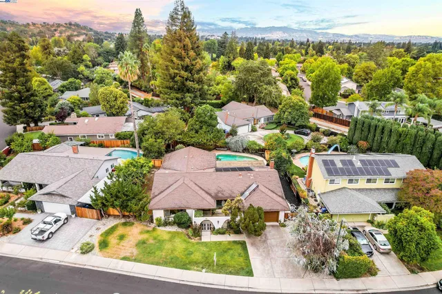 $1,649,000 | 817 Cheyenne Drive, Walnut Creek, CA 94598