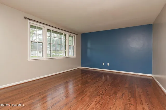 $262,900 | 806 Smallwood Drive, Jacksonville, NC 28540