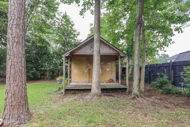 $262,900 | 806 Smallwood Drive, Jacksonville, NC 28540