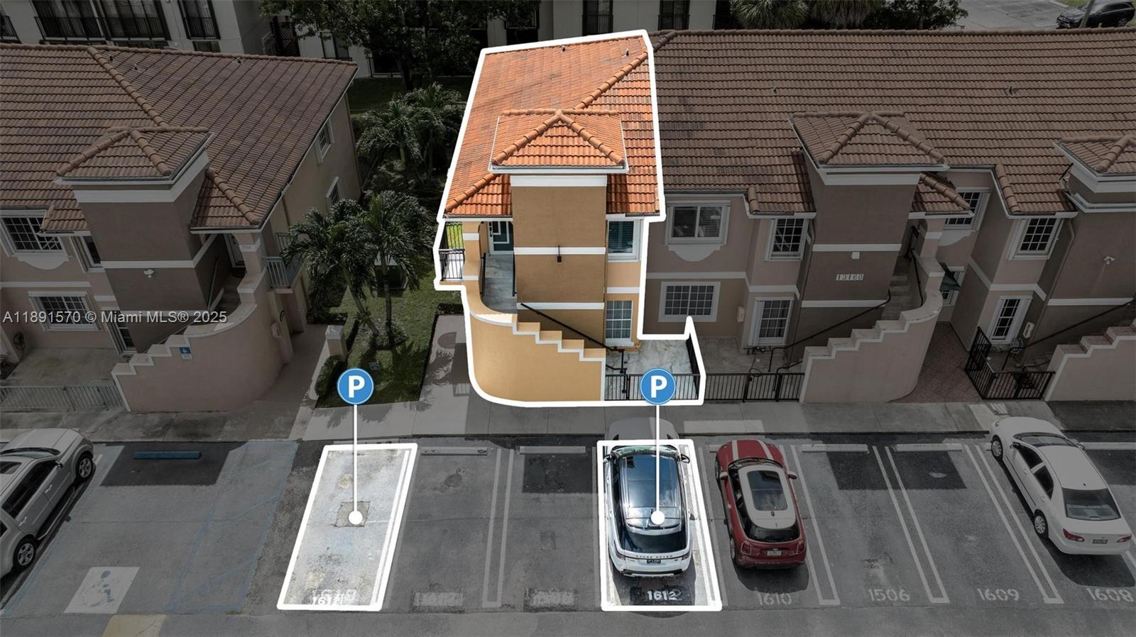 13160 Southwest 64th Terrace, Unit 1612 Miami, FL 33183 - Photo 26 of 32 an aerial view of a house with swimming pool and barbeque grill