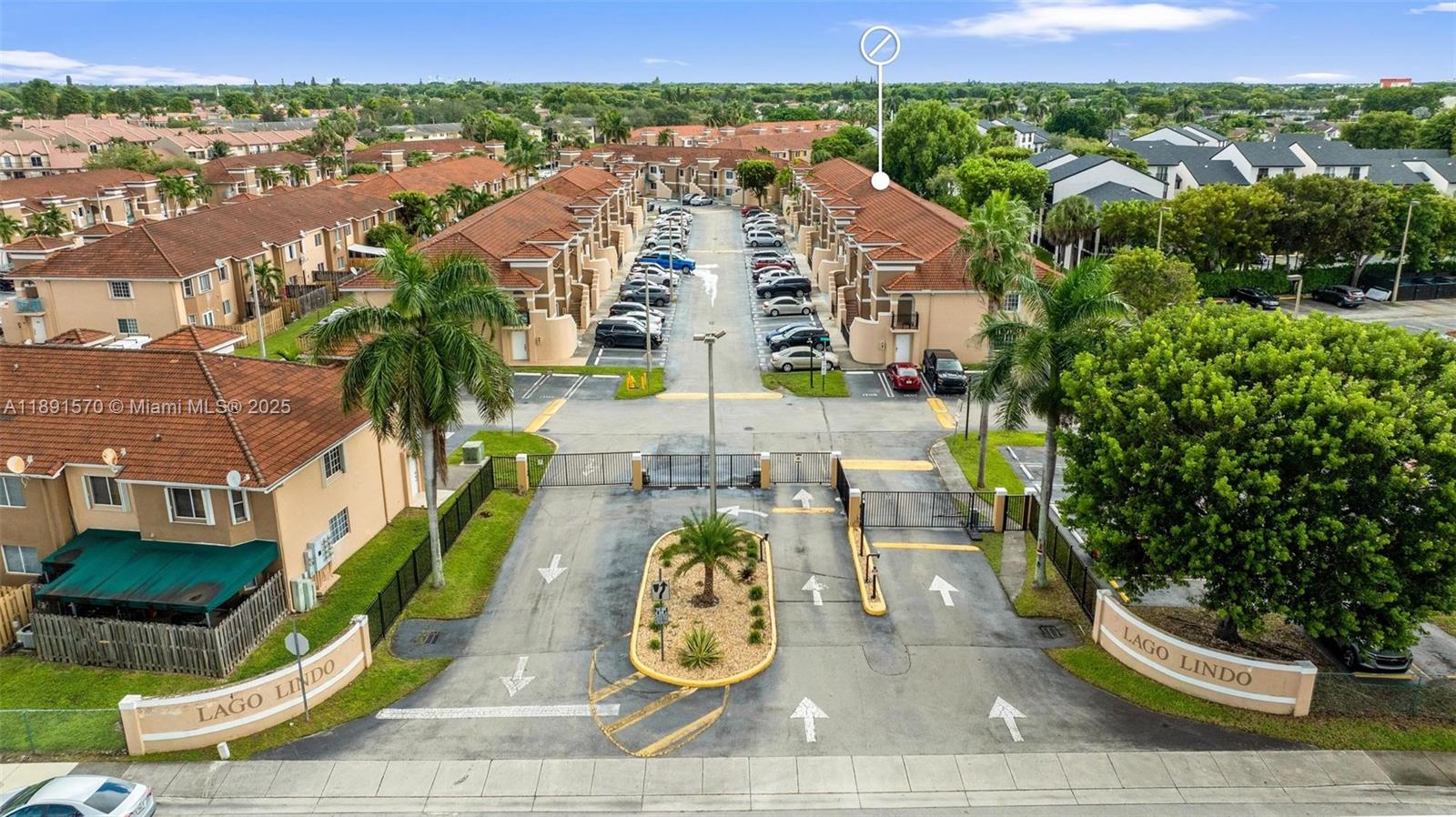 13160 Southwest 64th Terrace, Unit 1612 Miami, FL 33183 - Photo 28 of 32 an aerial view of multiple houses with yard
