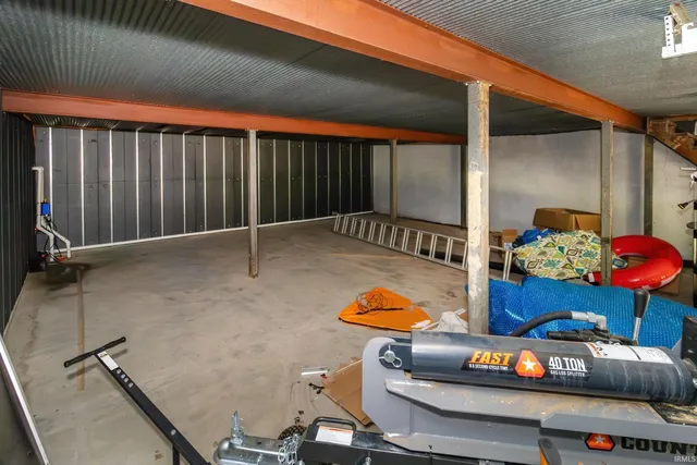 $425,000 | 1688 Fuquay Road, Newburgh, IN 47630