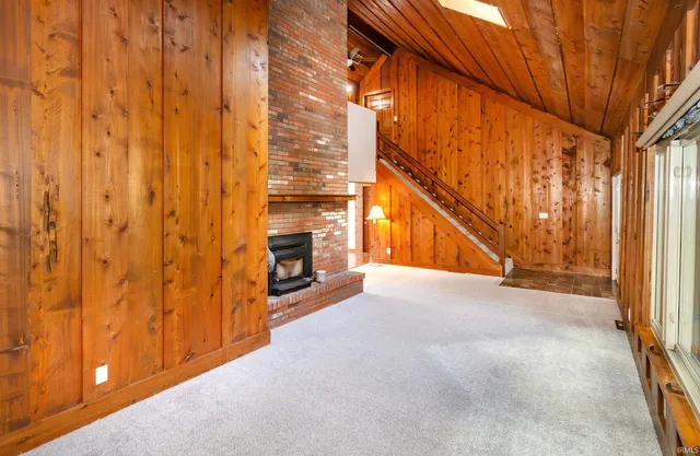 $425,000 | 1688 Fuquay Road, Newburgh, IN 47630