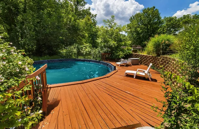 $425,000 | 1688 Fuquay Road, Newburgh, IN 47630