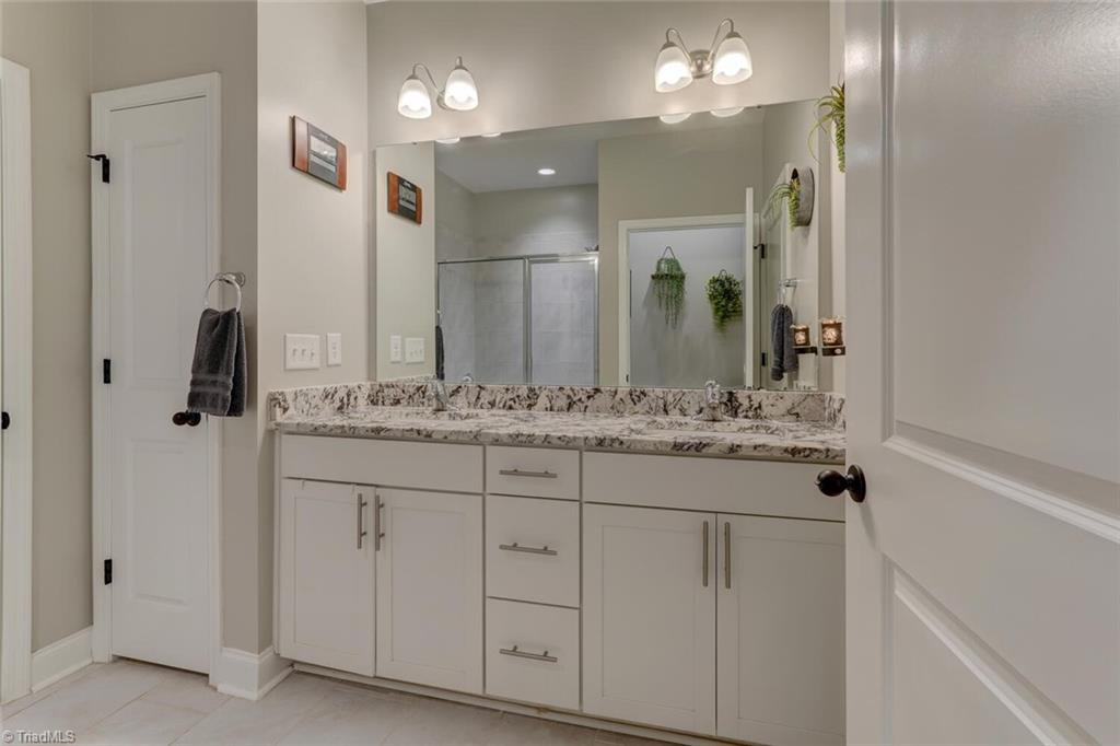 706 Riley Lane Greensboro, NC 27455 - Photo 12 of 25 primary bath