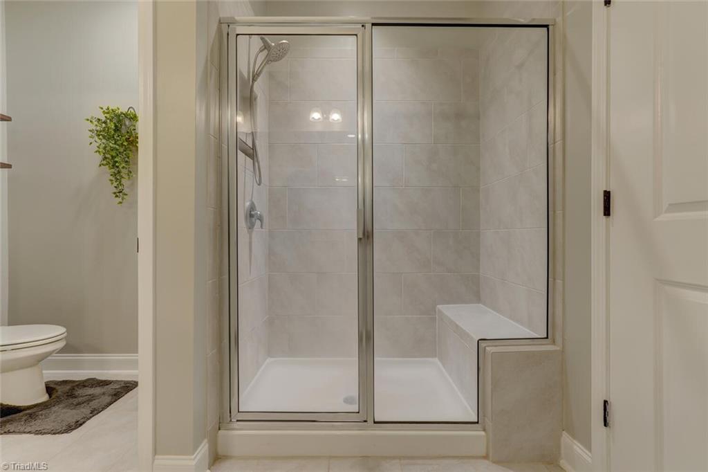 706 Riley Lane Greensboro, NC 27455 - Photo 13 of 25 primary bath