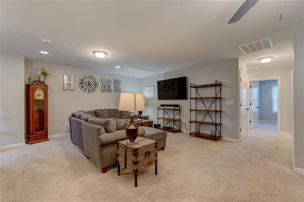 706 Riley Lane Greensboro, NC 27455 - Photo 15 of 25 loft area (second level)