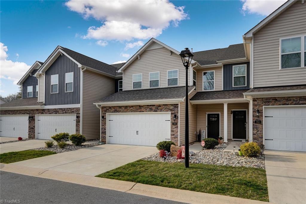 706 Riley Lane Greensboro, NC 27455 - Photo 2 of 25 706 Riley Ln, Greensboro