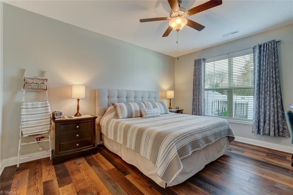 706 Riley Lane Greensboro, NC 27455 - Photo 10 of 25 primary bedroom (main level)