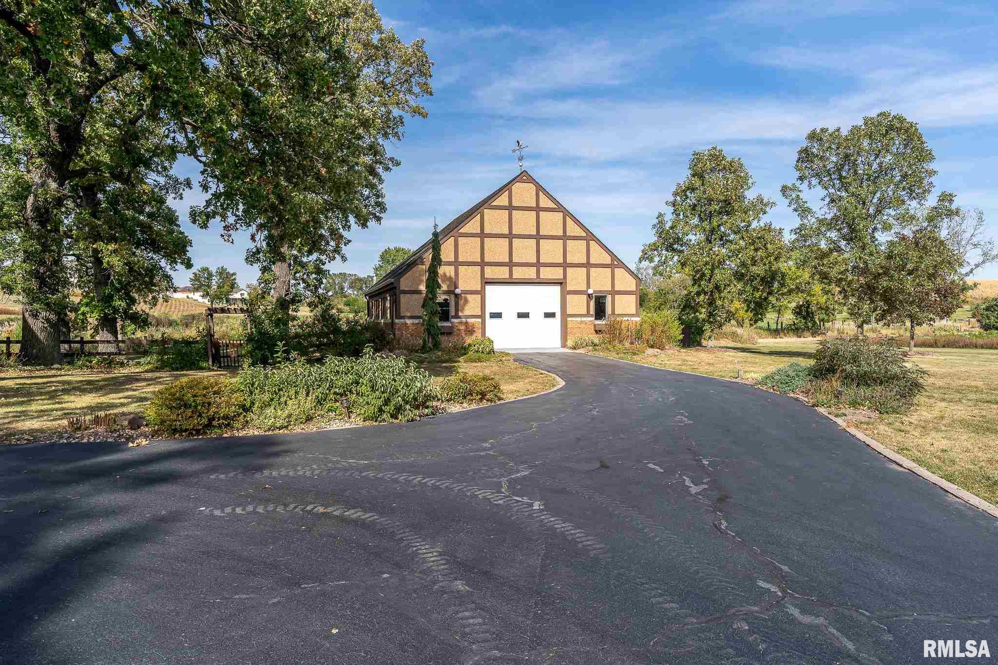 3110 Harts Mill Road Clinton, IA 52732 - Photo 5 of 30 Gallery Image 5
