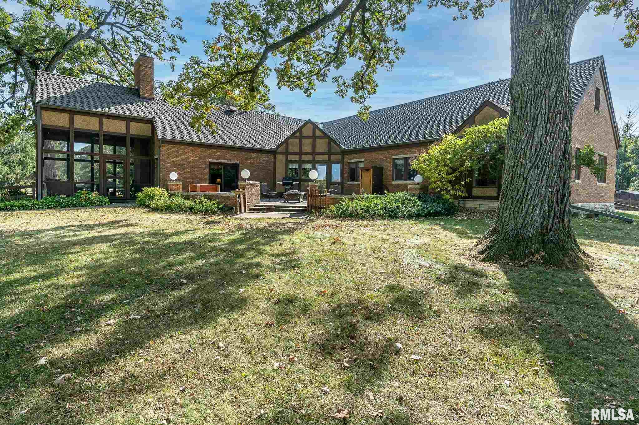 3110 Harts Mill Road Clinton, IA 52732 - Photo 9 of 30 Gallery Image 9