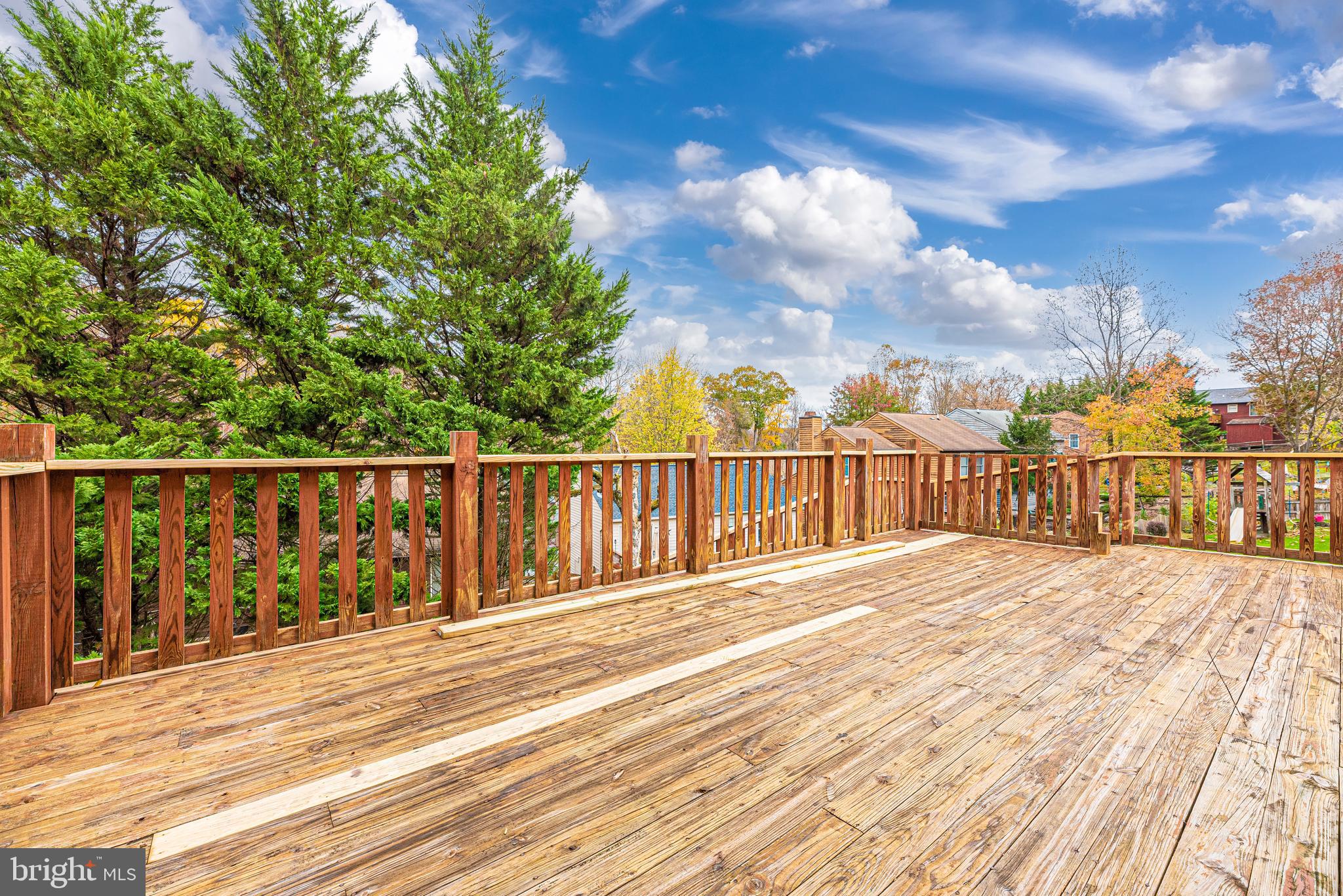 6706 Hemlock Point Road New Market, MD 21774 - Photo 28 of 42 Party Size Deck with great views