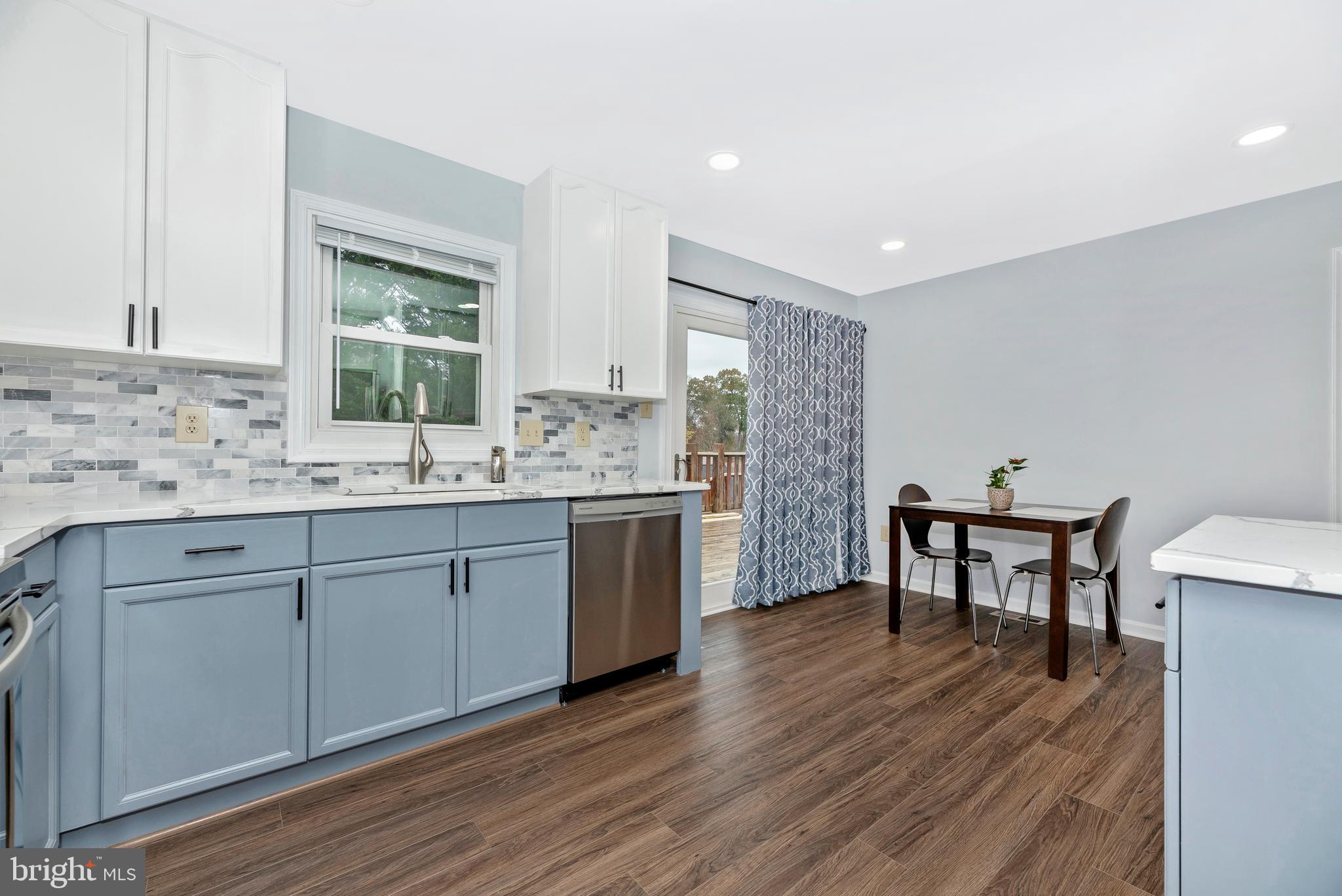 6706 Hemlock Point Road New Market, MD 21774 - Photo 5 of 42 Kitchen
