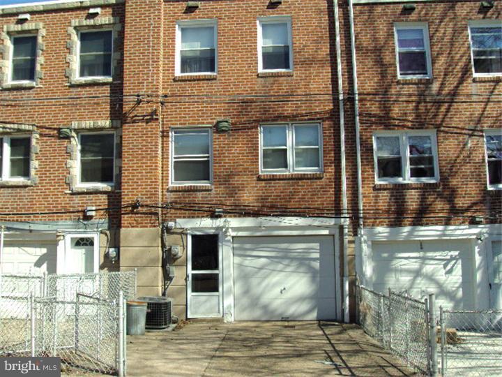 3040 Willits Road Philadelphia, PA 19136 - Photo 14 of 25 Exterior Front