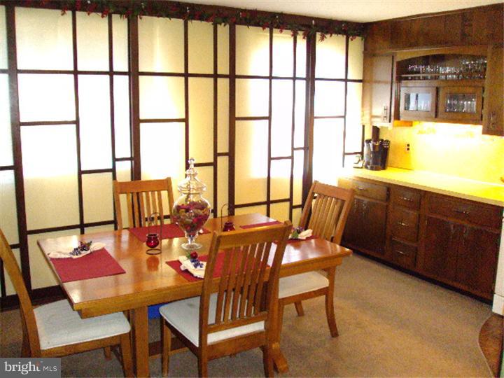 3040 Willits Road Philadelphia, PA 19136 - Photo 7 of 25 Dining Room