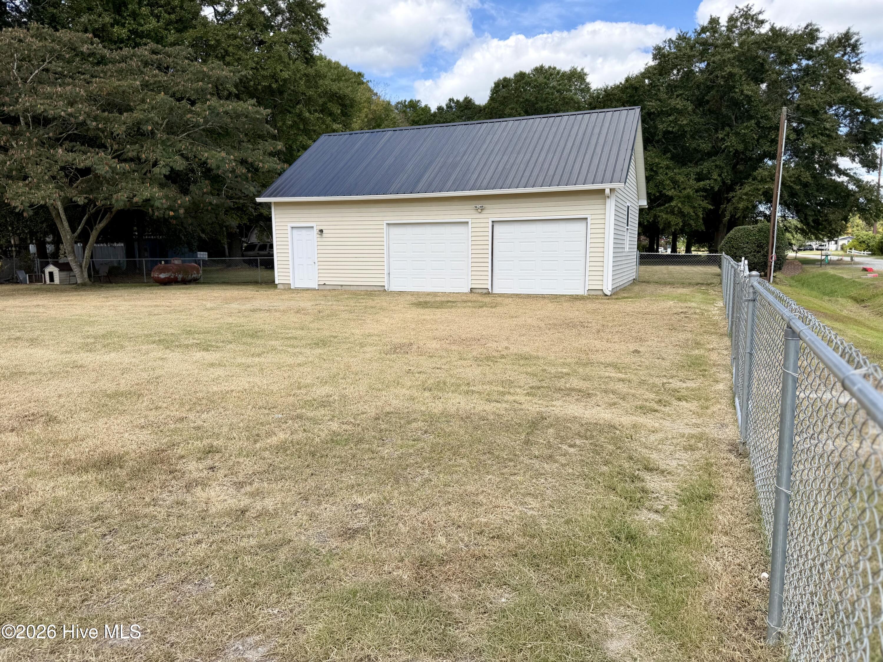 490 Joe Nunn Road Kinston, NC 28504 - Photo 3 of 42 IMG_1552