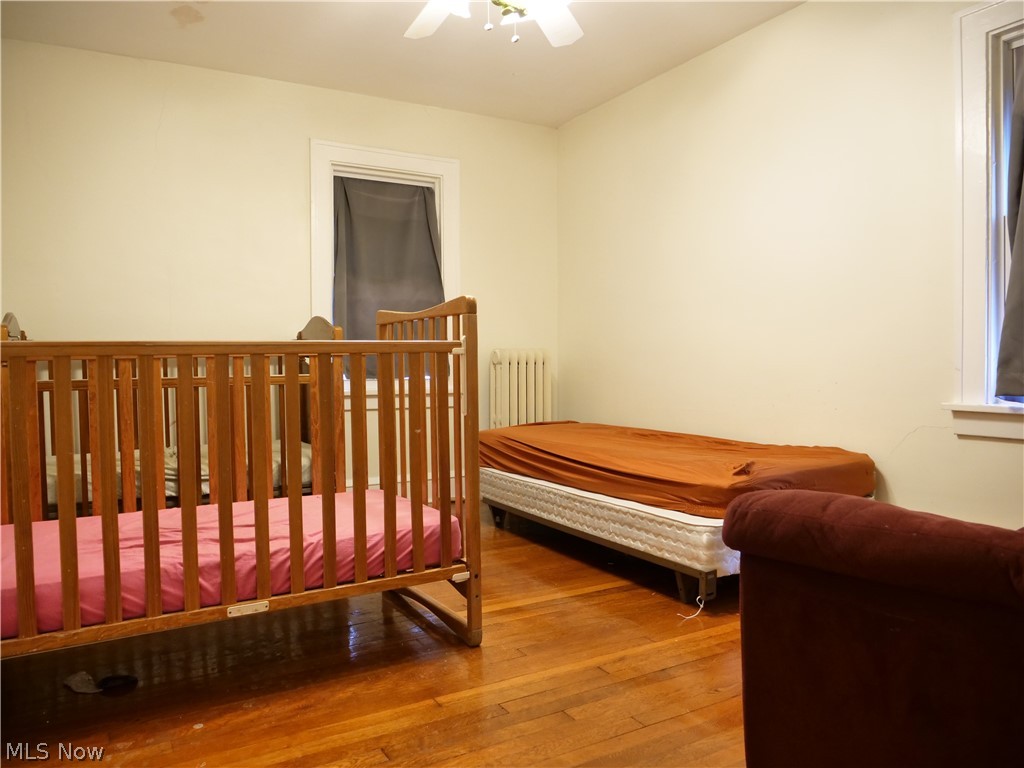 1880 South Compton Road Cleveland, OH 44118 - Photo 15 of 34