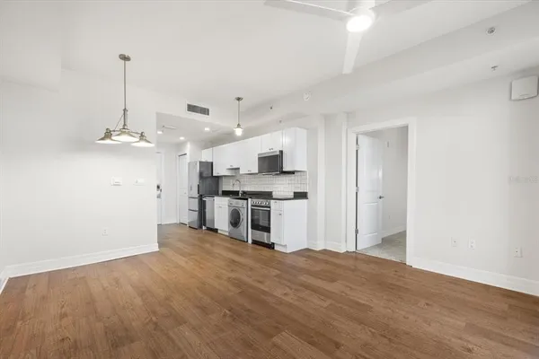 $1,554 | 536 Bahia Beach Boulevard, Unit 410A, Ruskin, FL 33570