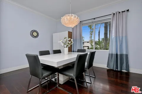 $820,000 | 14315 West Magnolia Boulevard, Unit 101, Sherman Oaks, CA 91423