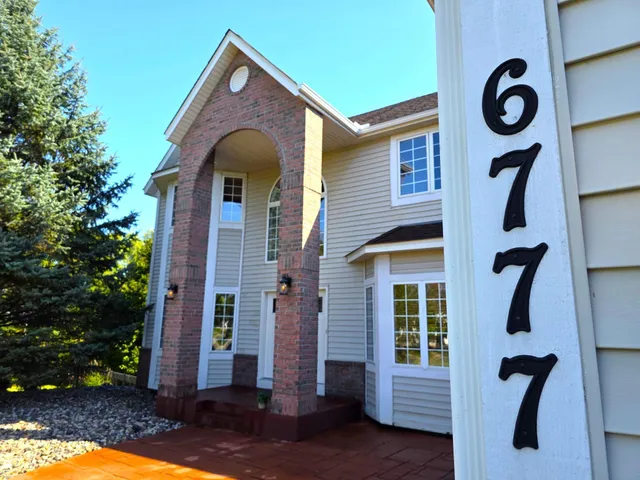 $699,900 | 6777 Primrose Court South, Cottage Grove, MN 55016