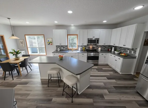 $689,900 | 6777 Primrose Court South, Cottage Grove, MN 55016