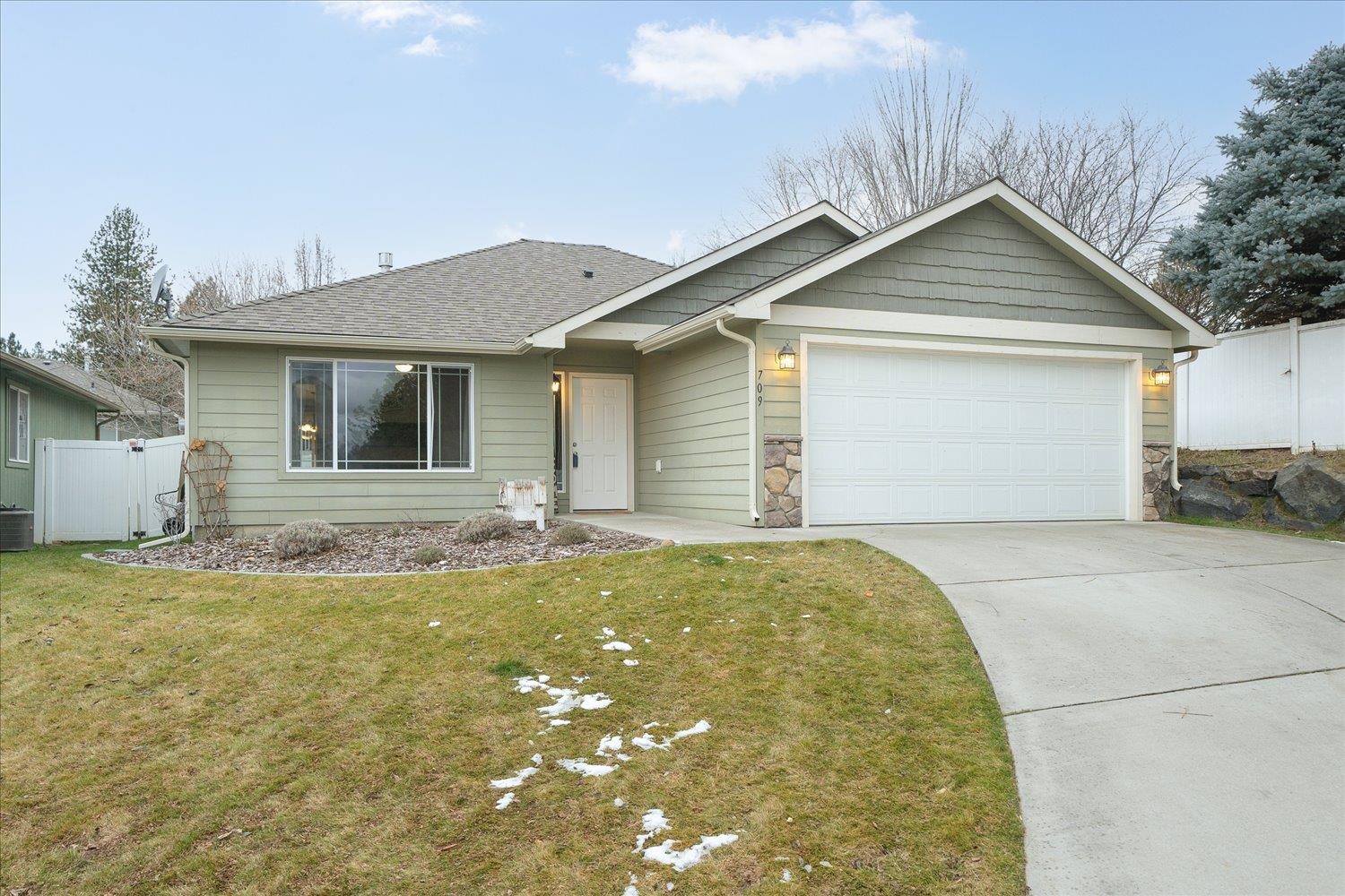 709 East Silver Pine Road Colbert, WA 99005 - Photo 2 of 38 Gallery Image 2