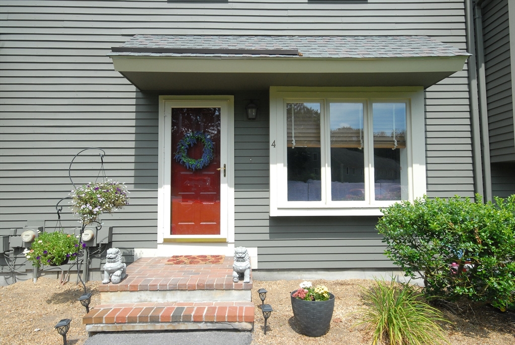 6 Deer Path, Unit 4 Maynard, MA 01754 - Photo 2 of 42 Gallery Image 2