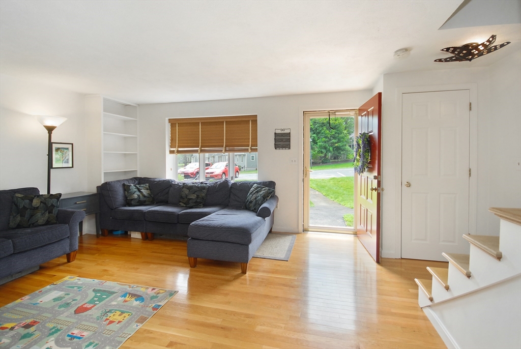6 Deer Path, Unit 4 Maynard, MA 01754 - Photo 6 of 42 Gallery Image 6