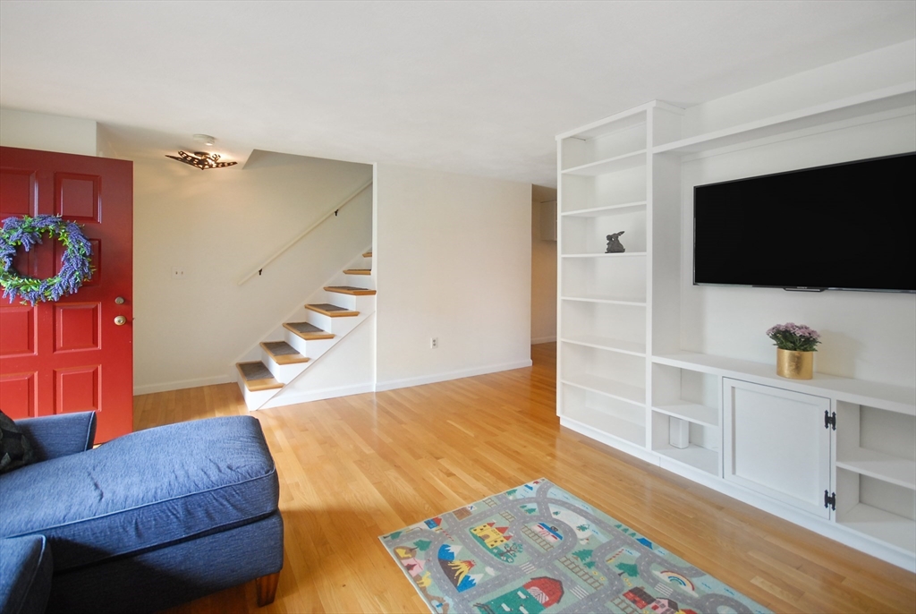 6 Deer Path, Unit 4 Maynard, MA 01754 - Photo 7 of 42 Gallery Image 7