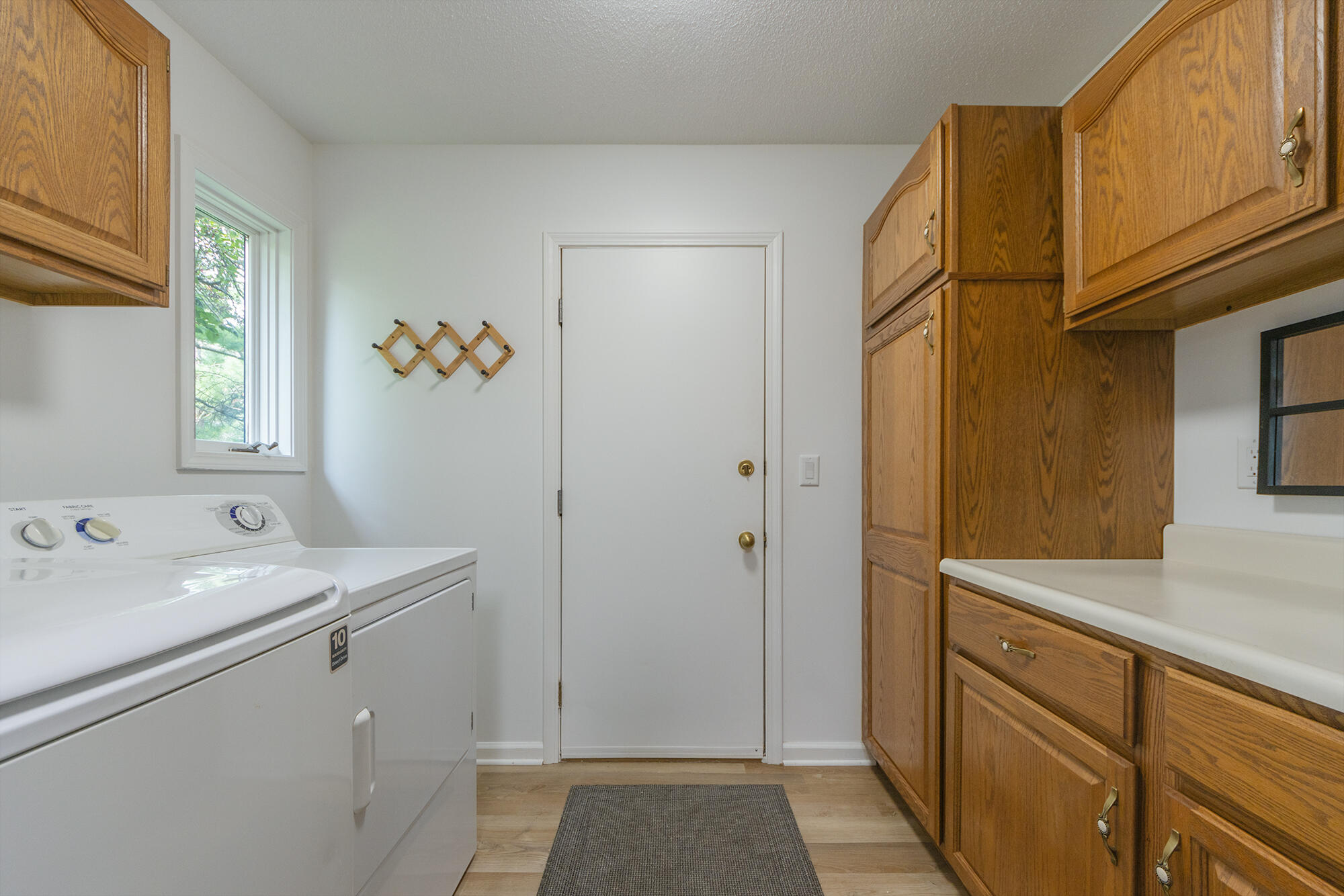225 Raintree Circle Kalamazoo, MI 49006 - Photo 17 of 38 Main Floor Laundry
