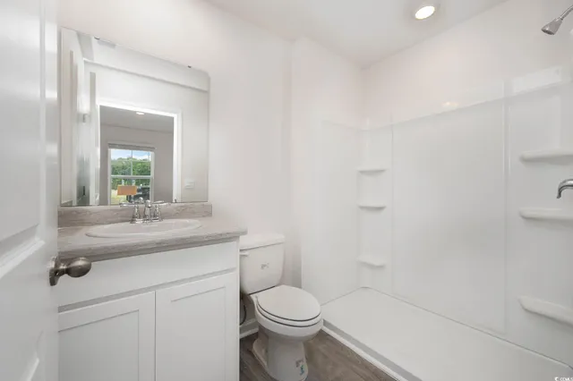 $204,770 | 230 Ashworth Drive, Tabor City, NC 28463