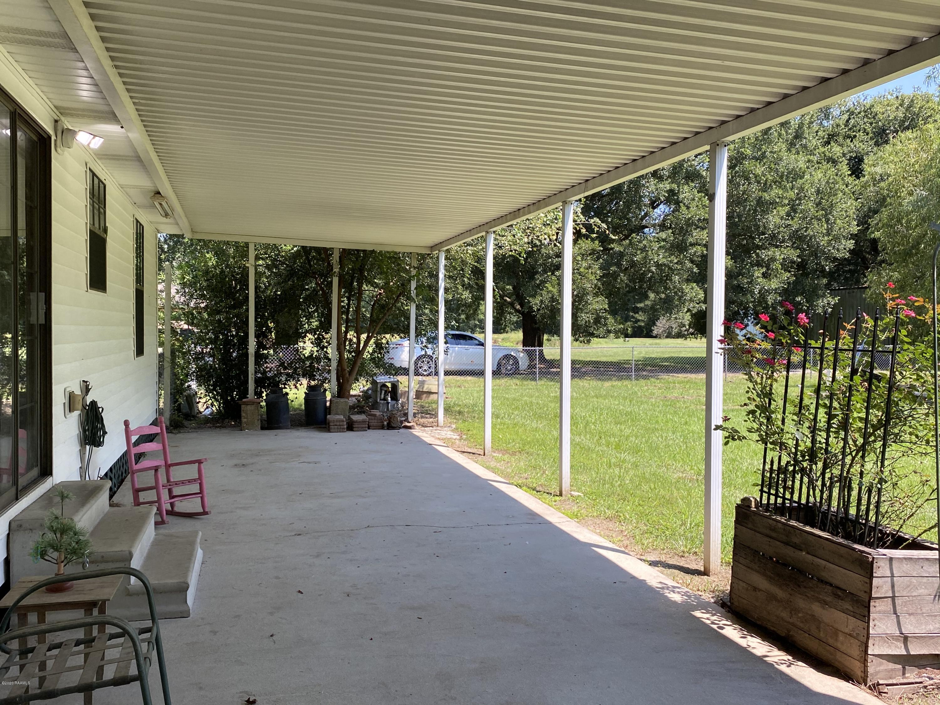 134 Magnifique Road Breaux Bridge, LA 70517 - Photo 31 of 40 Gallery Image 31