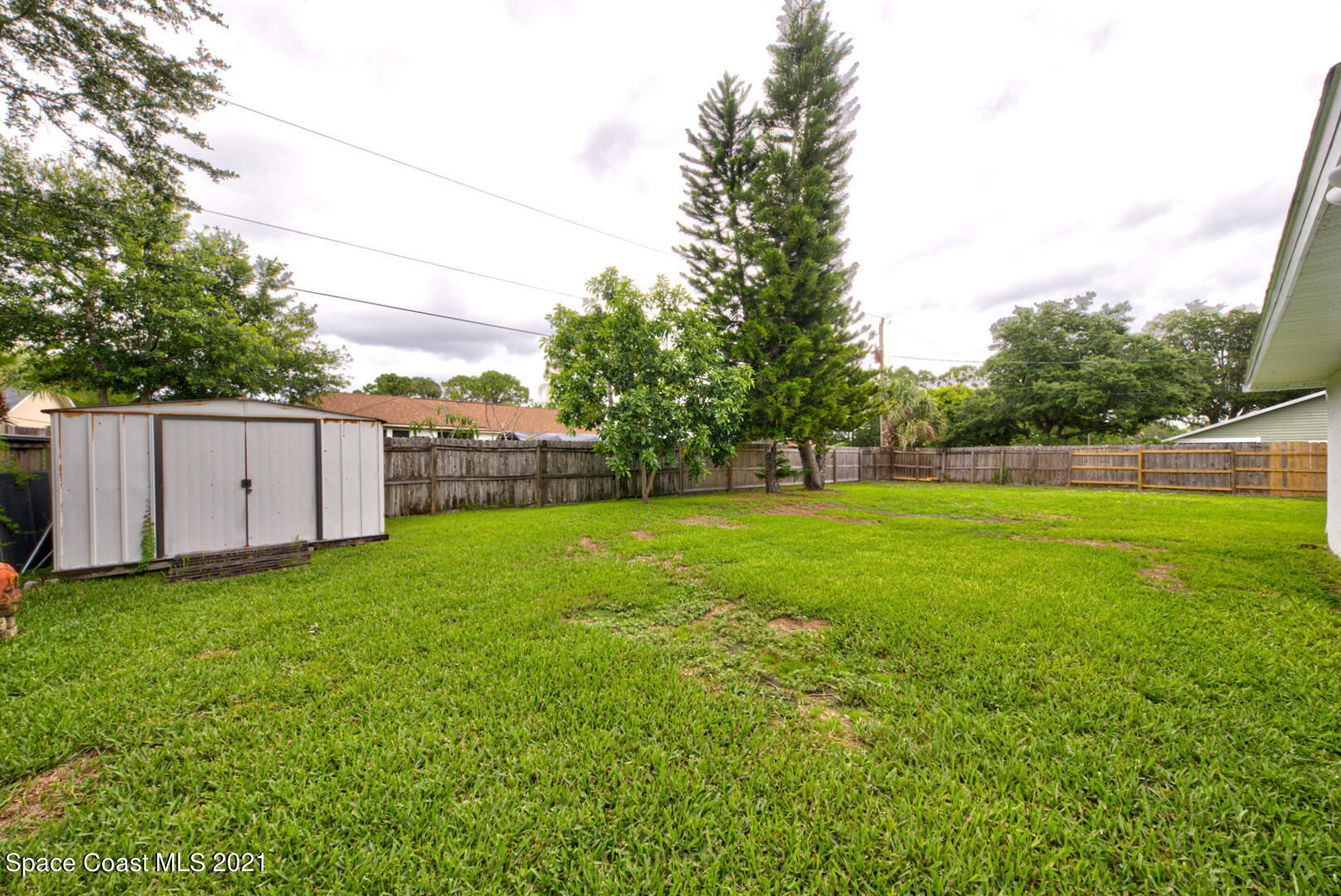 279 Rheine Road Northwest Palm Bay, FL 32907 - Photo 35 of 35 back yard