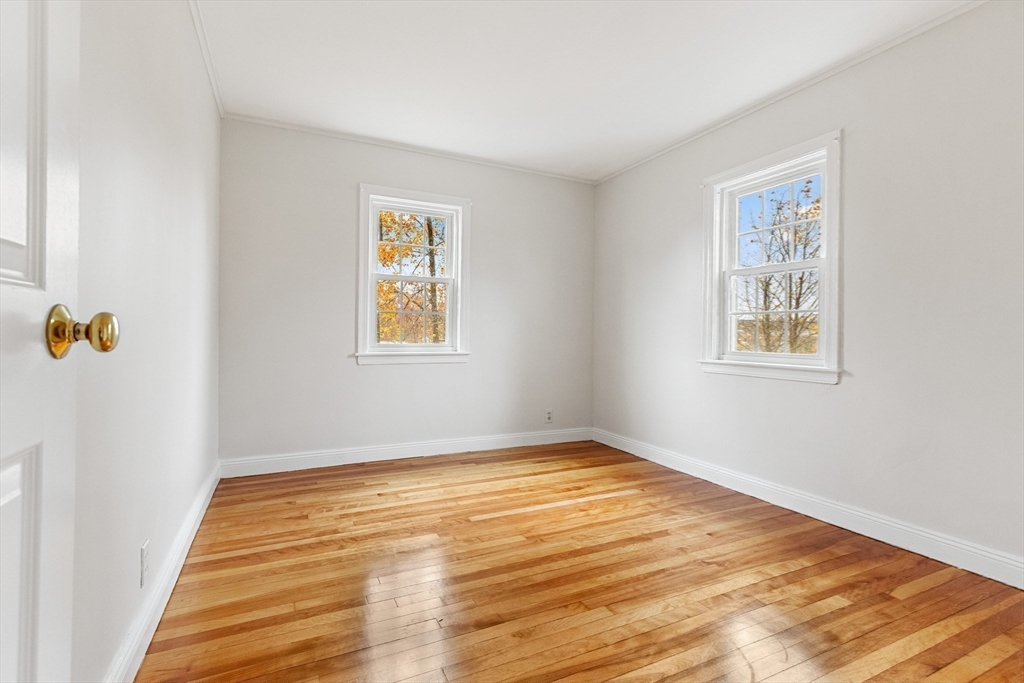 30 Amherst Road Marblehead, MA 01945 - Photo 12 of 42