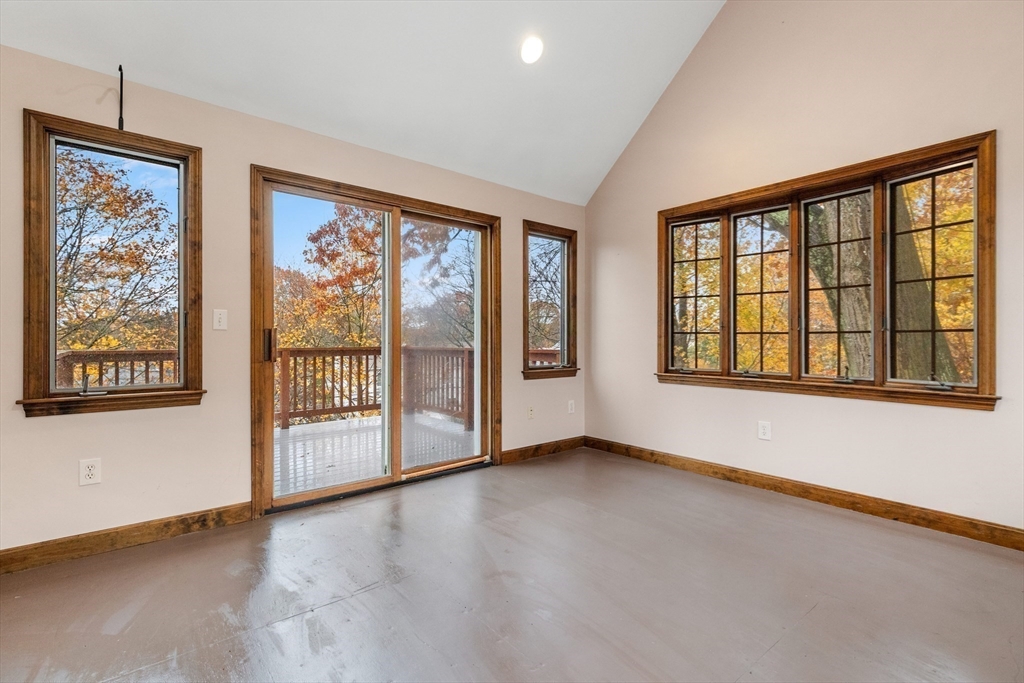 30 Amherst Road Marblehead, MA 01945 - Photo 18 of 42