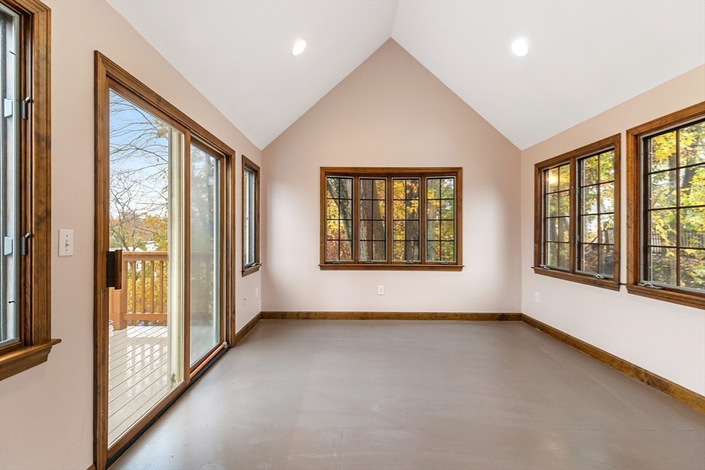 30 Amherst Road Marblehead, MA 01945 - Photo 19 of 42