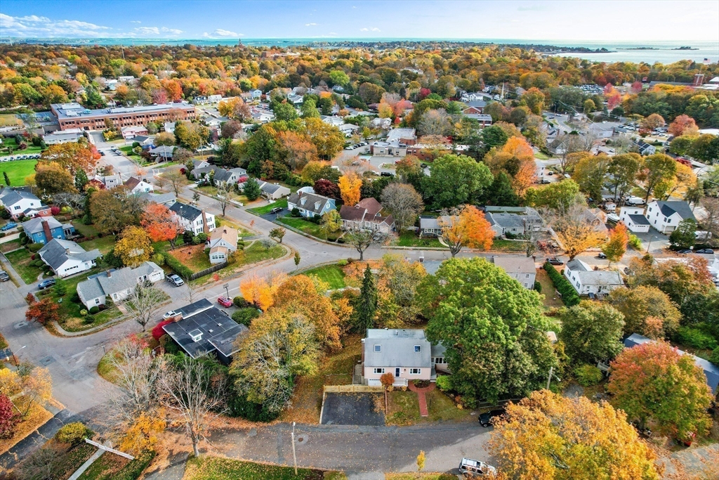30 Amherst Road Marblehead, MA 01945 - Photo 6 of 42