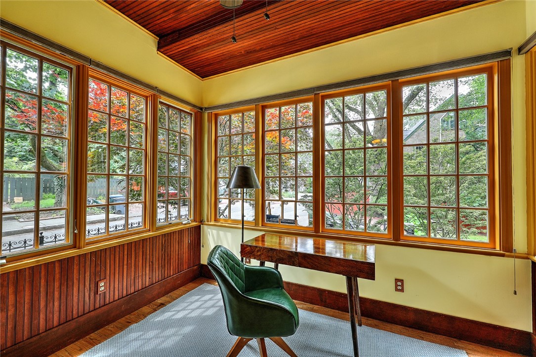 166 Prospect Street Providence, RI 02906 - Photo 13 of 48