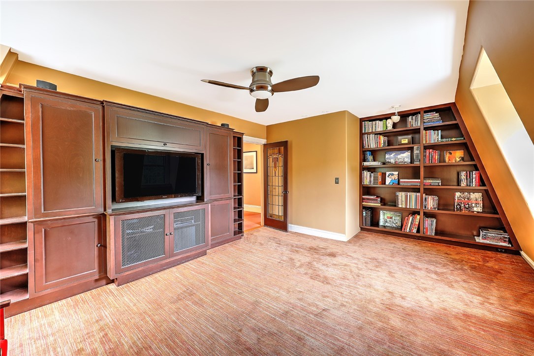 166 Prospect Street Providence, RI 02906 - Photo 36 of 48