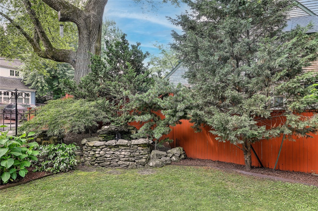 166 Prospect Street Providence, RI 02906 - Photo 40 of 48