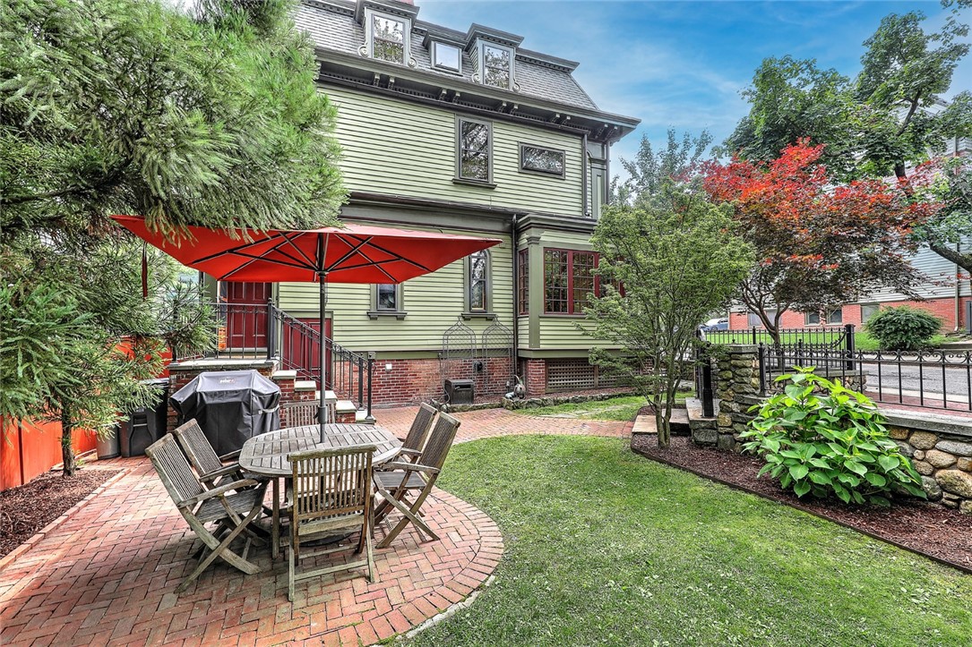 166 Prospect Street Providence, RI 02906 - Photo 41 of 48