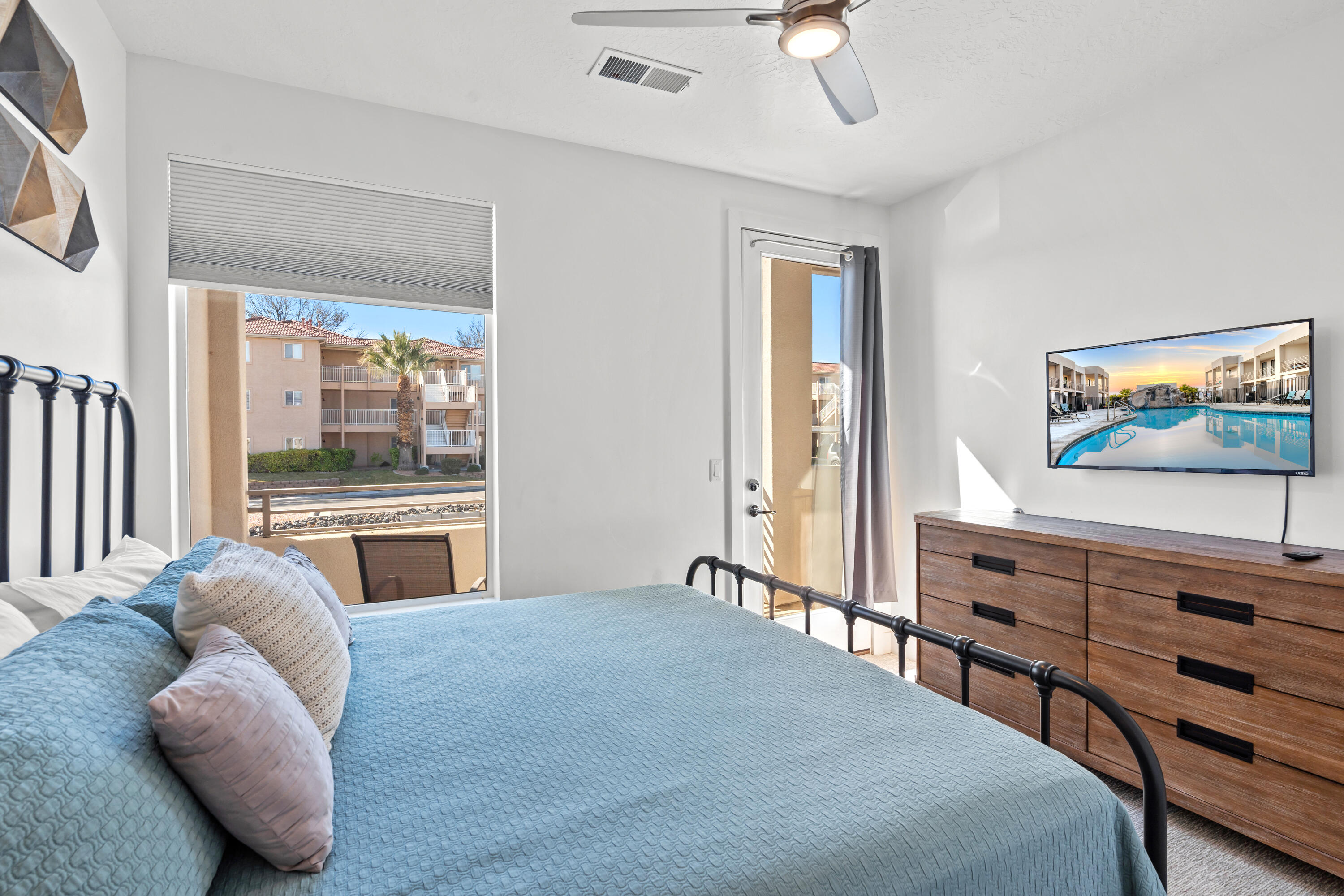 1122 South 1790 Street West, Unit 2 St. George, UT 84770 - Photo 23 of 37 30-print-20240130-DSC01897-2