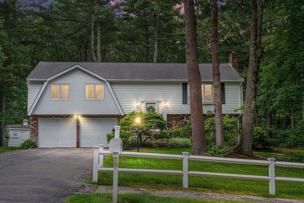 1 Flintlock Lane, Canton, MA 02021 Compass