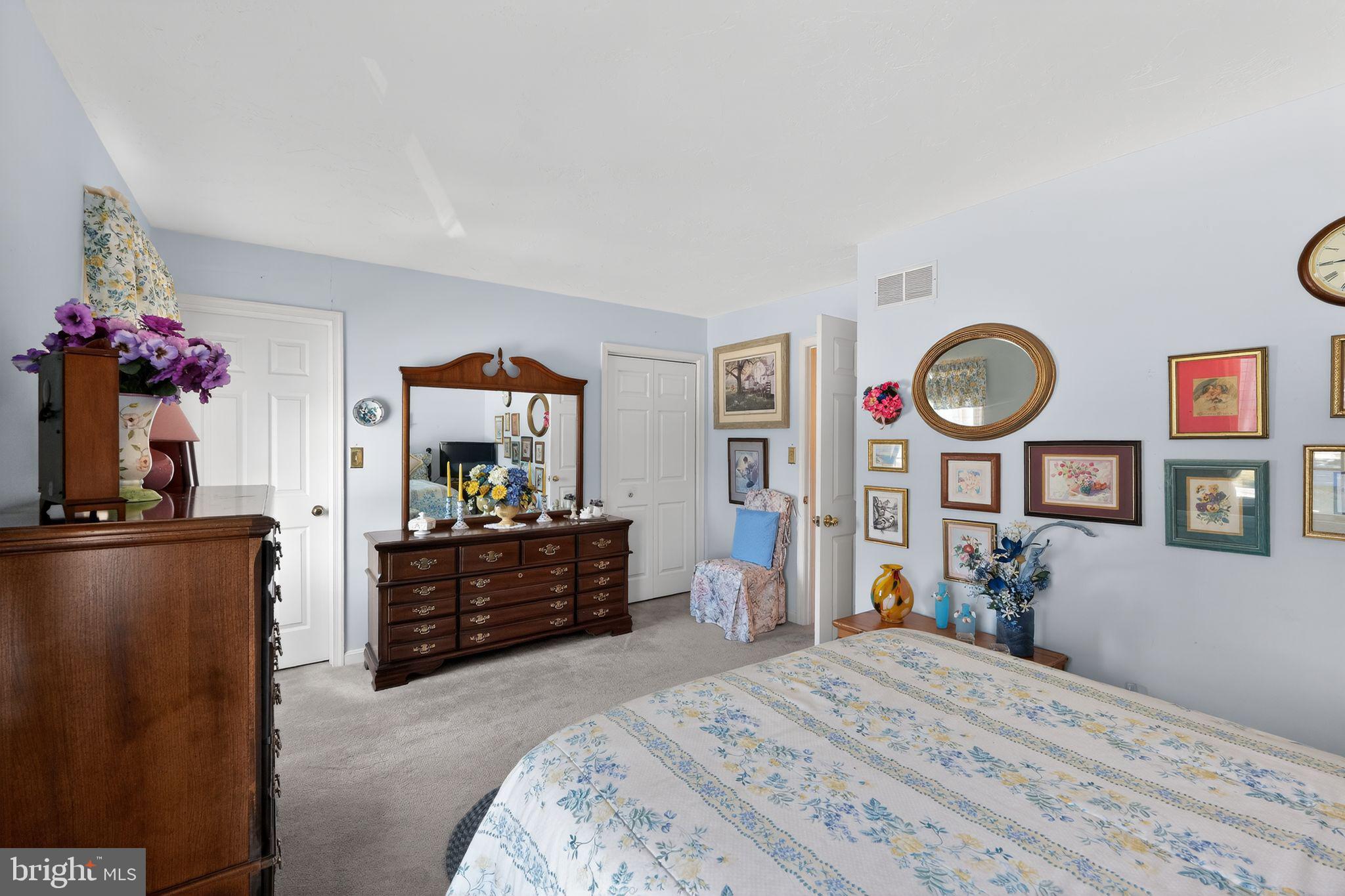 23 Crescent Lane Littlestown, PA 17340 - Photo 25 of 30 a bed room with a bed mirror and a dresser